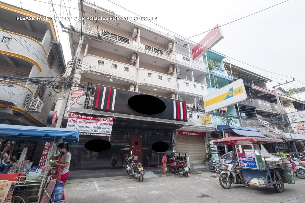 Zen Rooms Lk Metro Pattaya Bagian luar foto