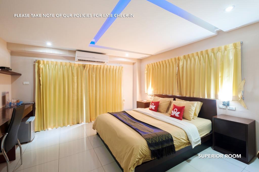 Zen Rooms Lk Metro Pattaya Bagian luar foto