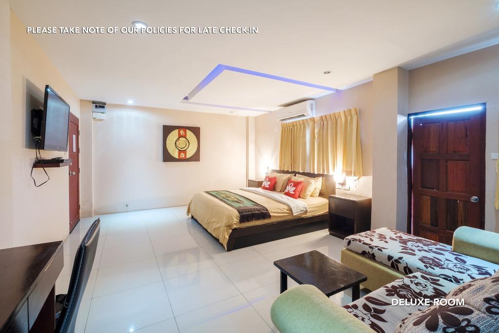 Zen Rooms Lk Metro Pattaya Bagian luar foto