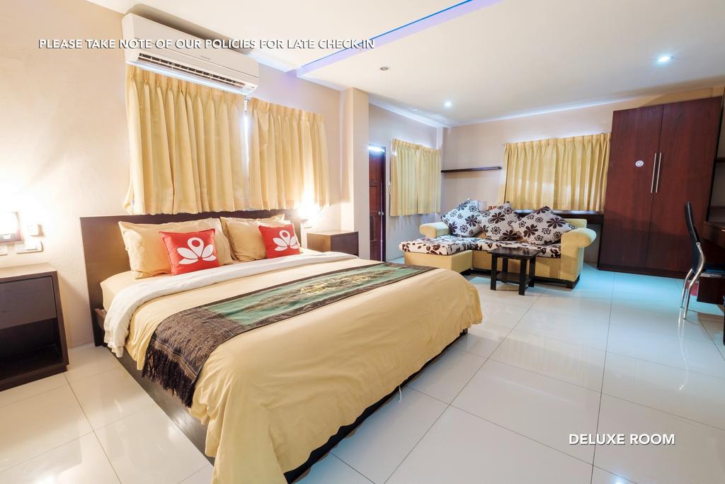 Zen Rooms Lk Metro Pattaya Bagian luar foto